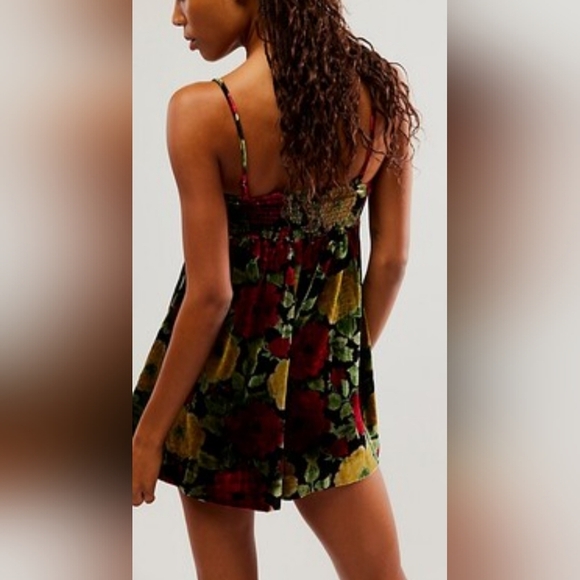 NWOT Free People Luna Velvet Romper ❤️ Size Small ❤️ $128 - Picture 4 of 9
